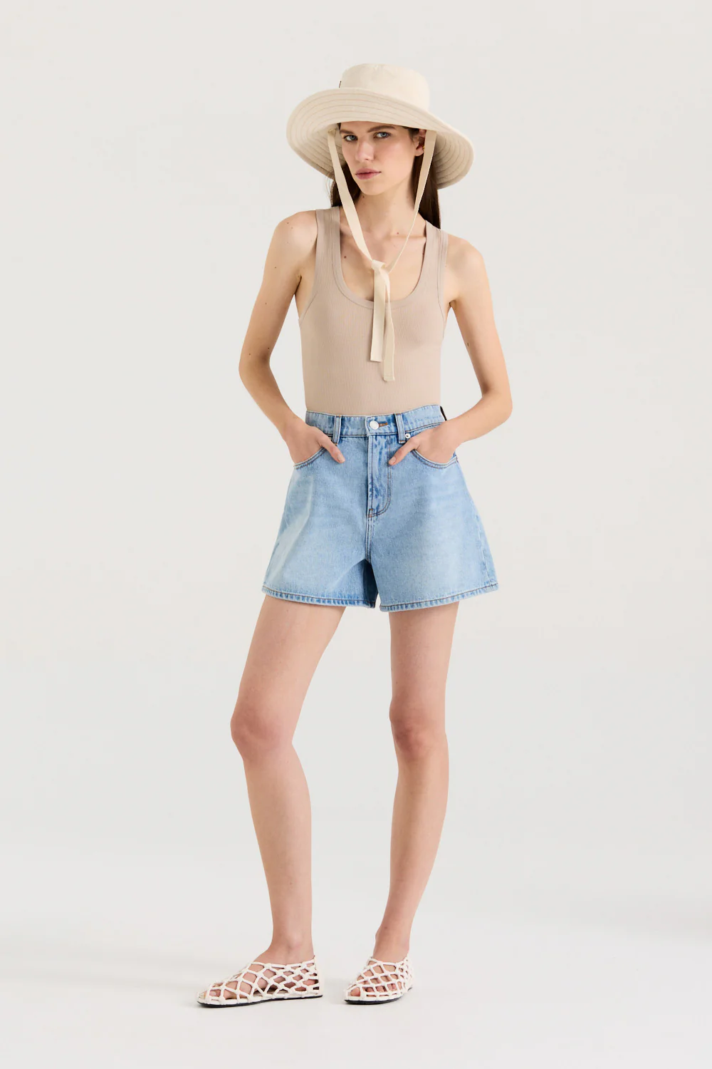 Henne Bucket Hat - Image 5