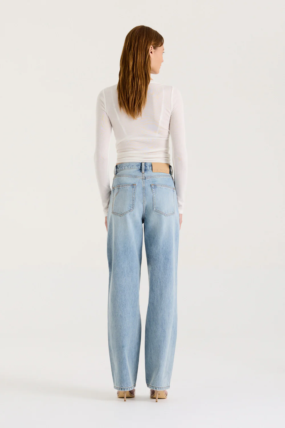 Ilaris V Waist Jean - Image 4