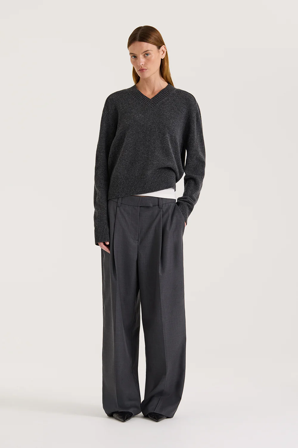 Ines V neck jumper - Image 5
