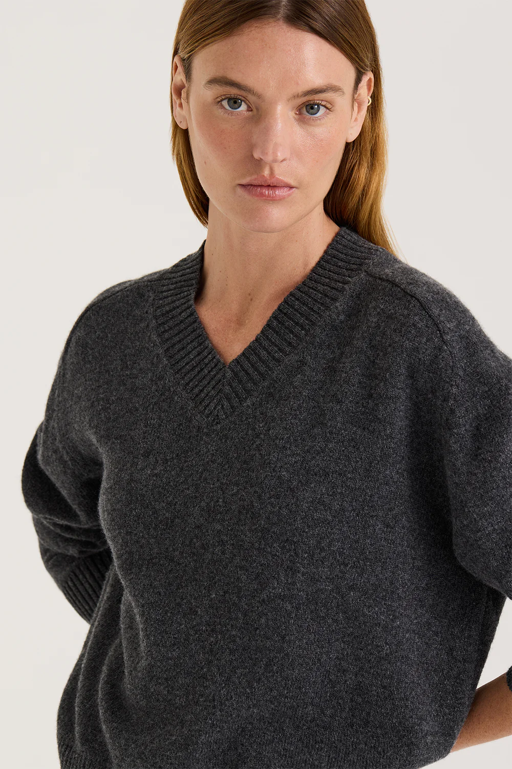 Ines V neck jumper - Image 6