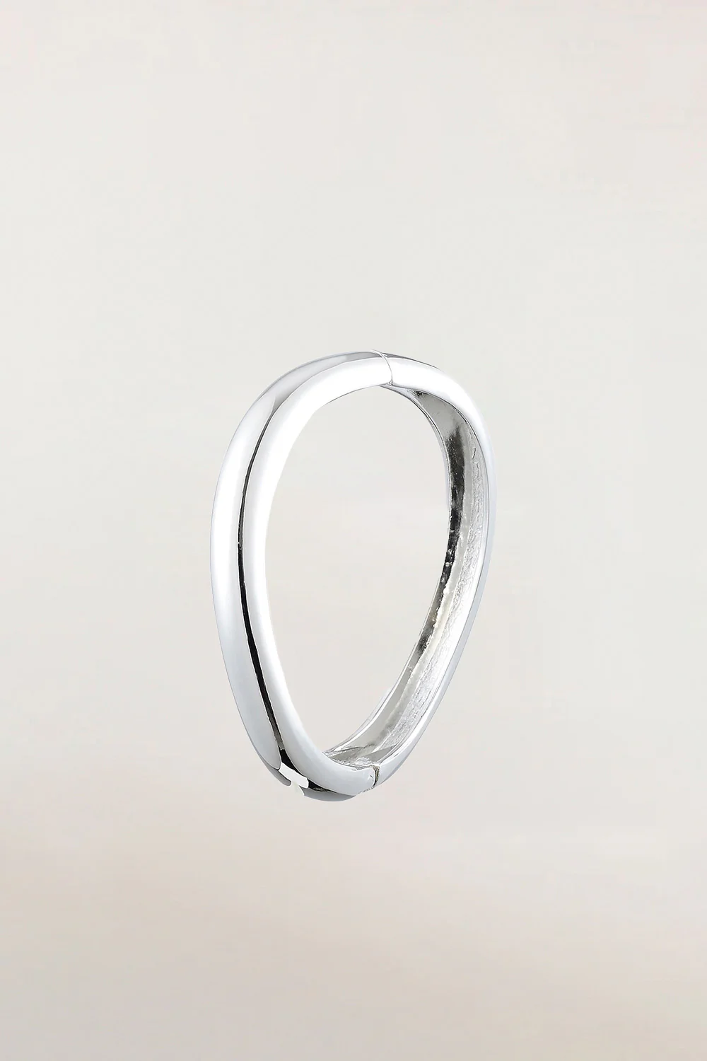 Thin warped Bangle - Image 2
