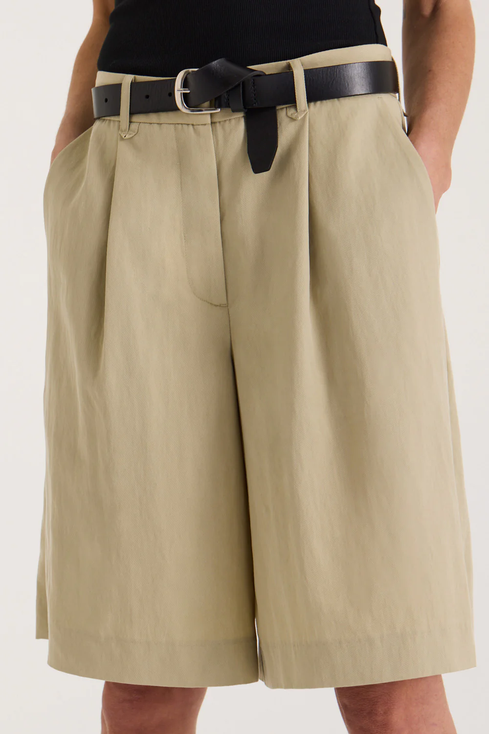 Zira Short - Image 2